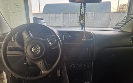 Volkswagen Polo VI (EU Market), 2012 год, 540 000 рублей, 22 фотография