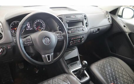 Volkswagen Tiguan I, 2012 год, 1 145 000 рублей, 6 фотография