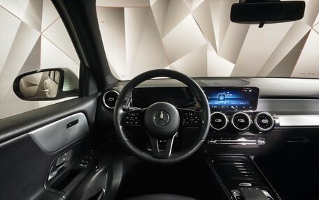 Mercedes-Benz GLB, 2020 год, 3 291 000 рублей, 20 фотография