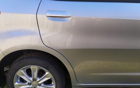 Honda Fit III, 2010 год, 670 000 рублей, 6 фотография