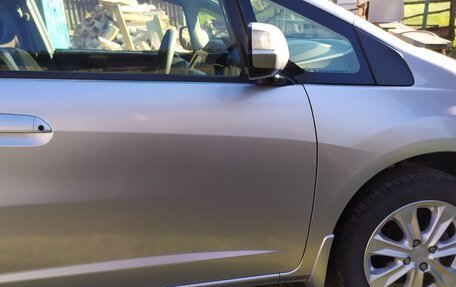Honda Fit III, 2010 год, 670 000 рублей, 7 фотография