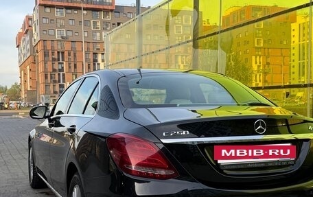 Mercedes-Benz C-Класс, 2015 год, 1 900 000 рублей, 8 фотография