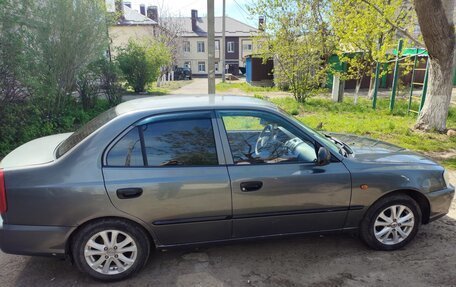 Hyundai Accent II, 2005 год, 350 000 рублей, 3 фотография