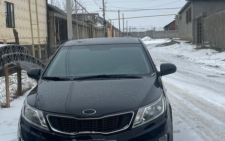 KIA Rio III рестайлинг, 2013 год, 700 000 рублей, 3 фотография