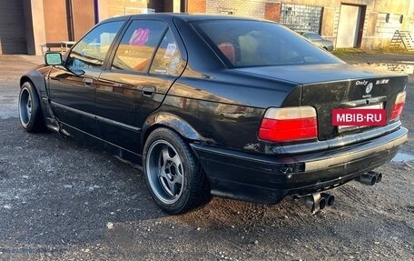 BMW 3 серия, 1997 год, 650 000 рублей, 6 фотография