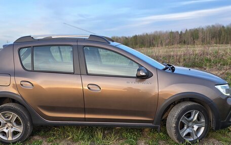 Renault Sandero II рестайлинг, 2021 год, 1 300 000 рублей, 9 фотография