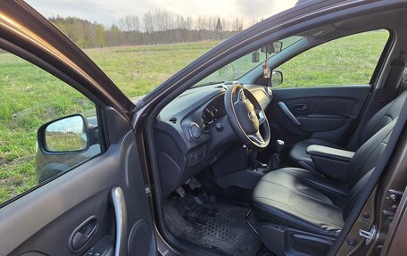 Renault Sandero II рестайлинг, 2021 год, 1 300 000 рублей, 13 фотография