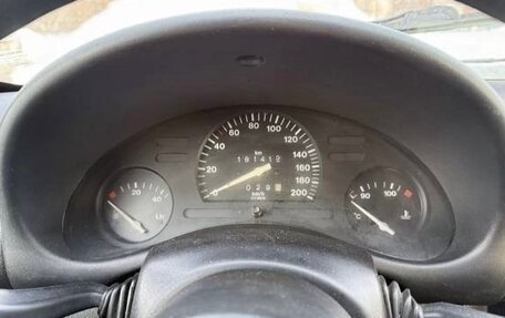 Opel Corsa B, 1998 год, 33 000 рублей, 2 фотография