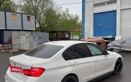 BMW 3 серия, 2016 год, 1 650 000 рублей, 3 фотография