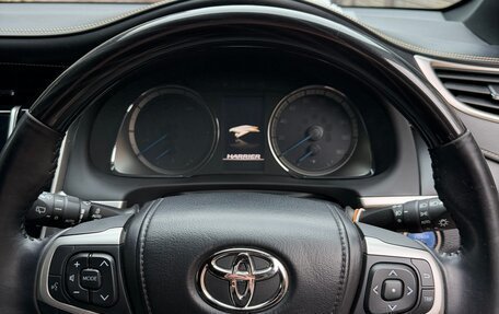 Toyota Harrier, 2018 год, 3 850 000 рублей, 9 фотография