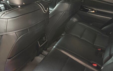 Toyota Harrier, 2018 год, 3 850 000 рублей, 13 фотография