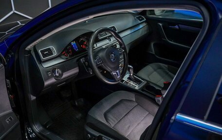 Volkswagen Passat B7, 2012 год, 1 080 000 рублей, 10 фотография