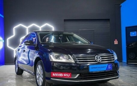 Volkswagen Passat B7, 2012 год, 1 080 000 рублей, 22 фотография