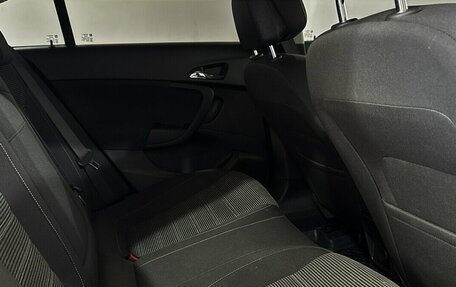 Opel Insignia II рестайлинг, 2014 год, 1 020 000 рублей, 14 фотография