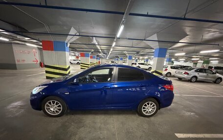 Hyundai Solaris II рестайлинг, 2013 год, 890 000 рублей, 3 фотография
