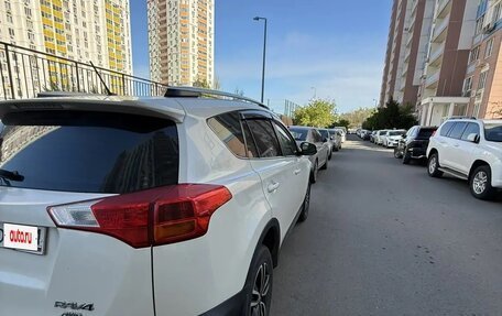 Toyota RAV4, 2013 год, 1 830 000 рублей, 6 фотография