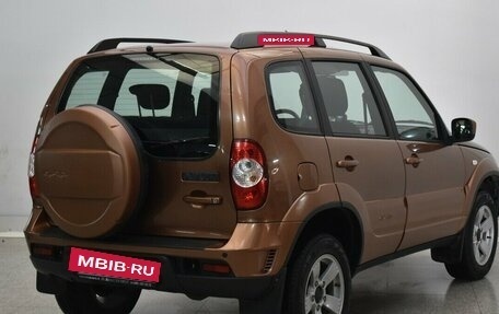 Chevrolet Niva I рестайлинг, 2019 год, 900 000 рублей, 4 фотография