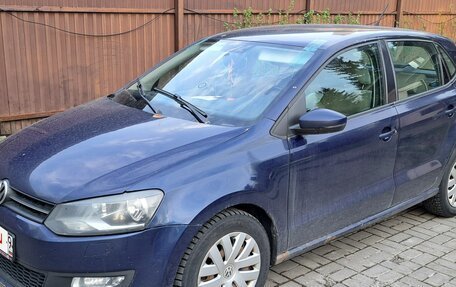 Volkswagen Polo VI (EU Market), 2009 год, 700 000 рублей, 1 фотография