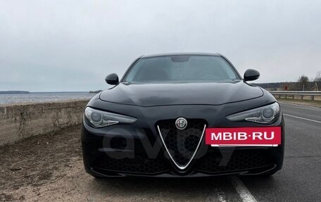Alfa Romeo Giulia II, 2019 год, 2 100 000 рублей, 4 фотография