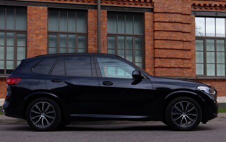 BMW X5, 2019 год, 4 990 000 рублей, 2 фотография