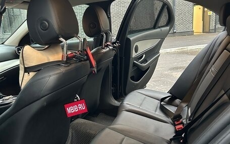 Mercedes-Benz E-Класс, 2018 год, 3 000 000 рублей, 7 фотография