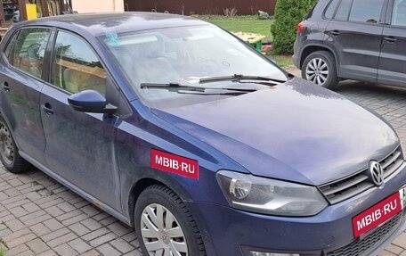 Volkswagen Polo VI (EU Market), 2009 год, 700 000 рублей, 3 фотография