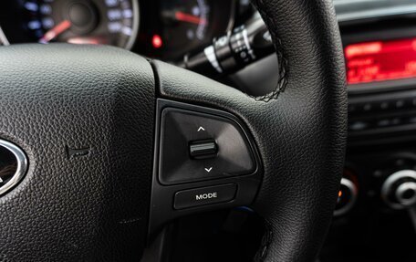 KIA Rio III рестайлинг, 2013 год, 899 000 рублей, 15 фотография