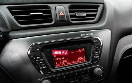 KIA Rio III рестайлинг, 2013 год, 899 000 рублей, 17 фотография