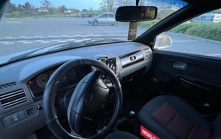 KIA Rio II, 2005 год, 300 000 рублей, 9 фотография