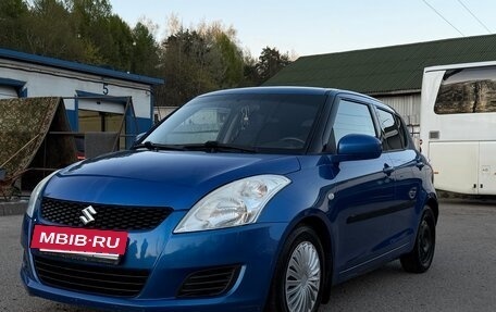 Suzuki Swift IV, 2011 год, 950 000 рублей, 2 фотография