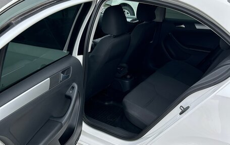 Volkswagen Jetta VI, 2012 год, 1 000 000 рублей, 6 фотография