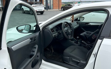 Volkswagen Jetta VI, 2012 год, 1 000 000 рублей, 7 фотография