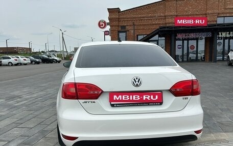 Volkswagen Jetta VI, 2012 год, 1 000 000 рублей, 4 фотография