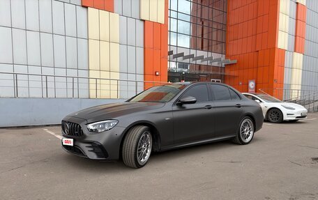 Mercedes-Benz E-Класс AMG, 2021 год, 8 400 000 рублей, 2 фотография