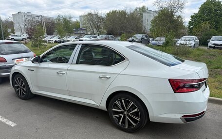 Skoda Superb III рестайлинг, 2025 год, 3 590 000 рублей, 4 фотография