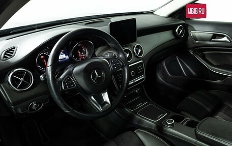 Mercedes-Benz GLA, 2018 год, 2 399 585 рублей, 11 фотография