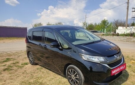 Honda Freed II, 2019 год, 1 600 000 рублей, 3 фотография