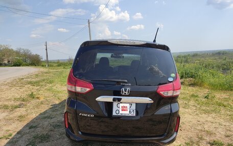 Honda Freed II, 2019 год, 1 600 000 рублей, 7 фотография