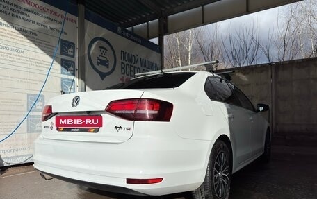 Volkswagen Jetta VI, 2016 год, 1 600 000 рублей, 5 фотография