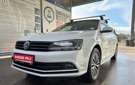 Volkswagen Jetta VI, 2016 год, 1 600 000 рублей, 2 фотография