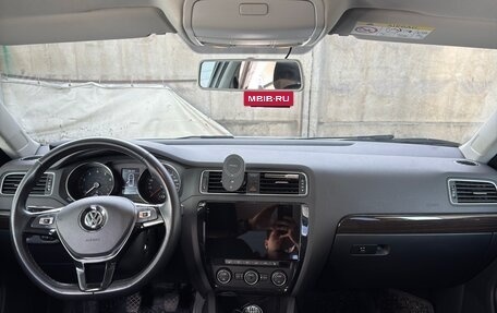 Volkswagen Jetta VI, 2016 год, 1 600 000 рублей, 9 фотография
