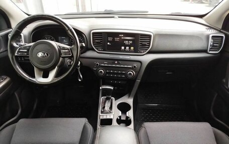 KIA Sportage IV рестайлинг, 2021 год, 2 830 000 рублей, 10 фотография