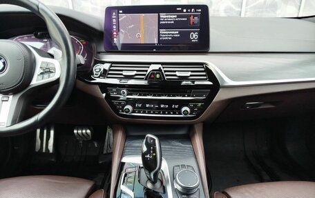 BMW 5 серия, 2020 год, 4 949 000 рублей, 19 фотография