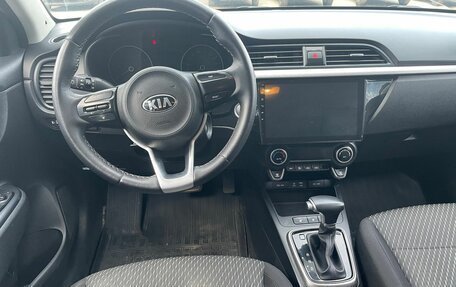KIA Rio IV, 2017 год, 1 355 000 рублей, 11 фотография