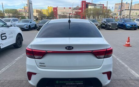 KIA Rio IV, 2017 год, 1 355 000 рублей, 7 фотография