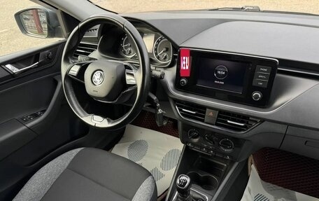 Skoda Rapid II, 2021 год, 1 749 000 рублей, 10 фотография
