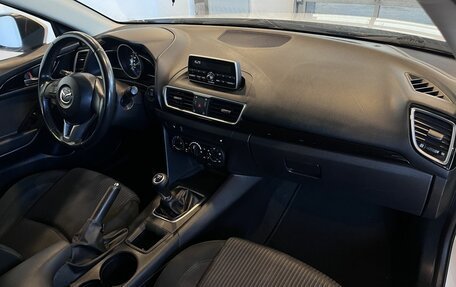 Mazda 3, 2013 год, 1 165 000 рублей, 23 фотография