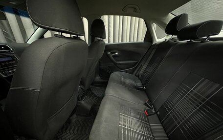 Volkswagen Polo VI (EU Market), 2015 год, 999 777 рублей, 16 фотография