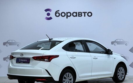 Hyundai Solaris II рестайлинг, 2020 год, 1 390 000 рублей, 3 фотография