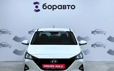 Hyundai Solaris II рестайлинг, 2020 год, 1 390 000 рублей, 2 фотография